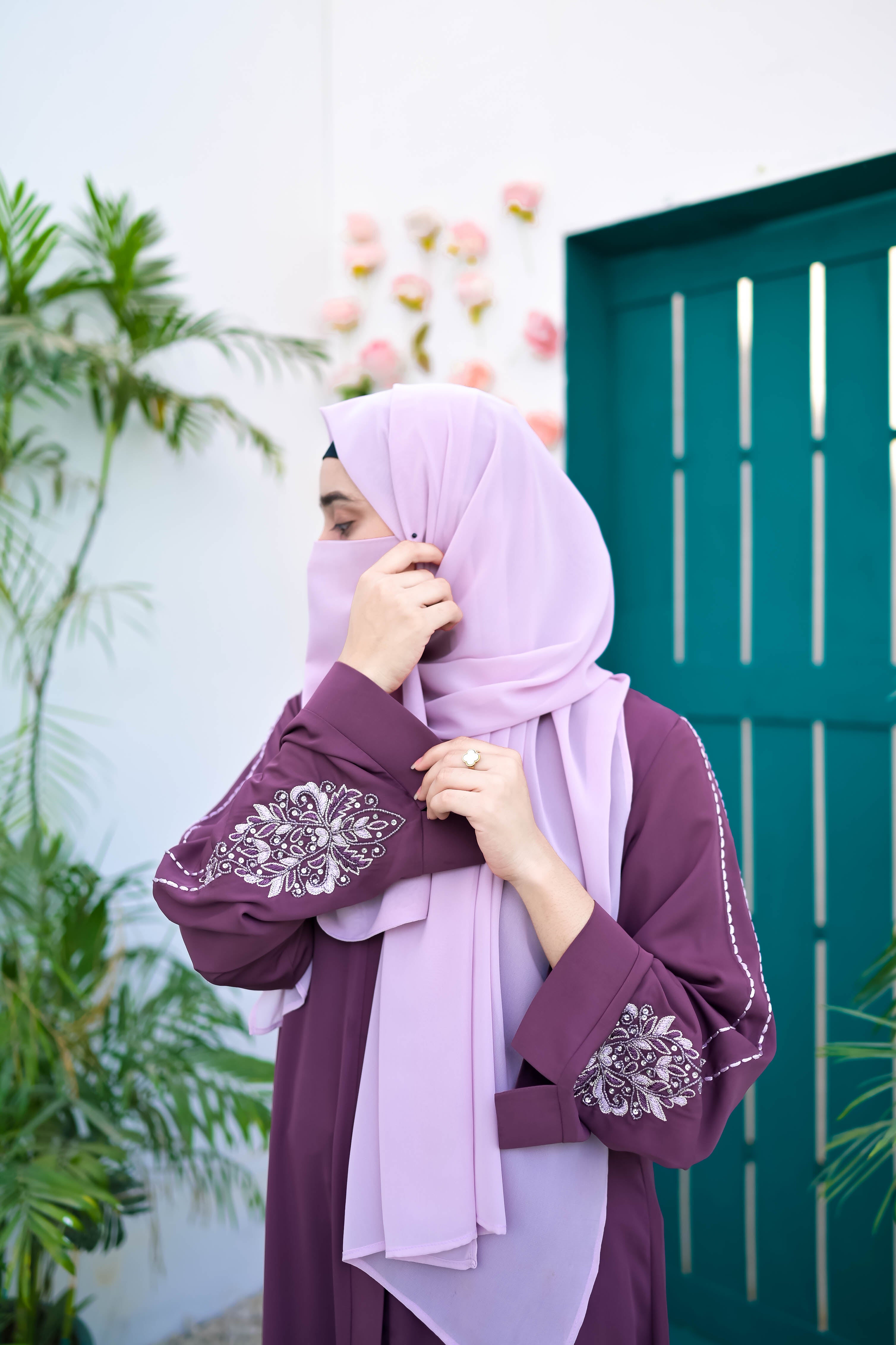 Berry Veil Abaya for Women – Buy Online Pakistan