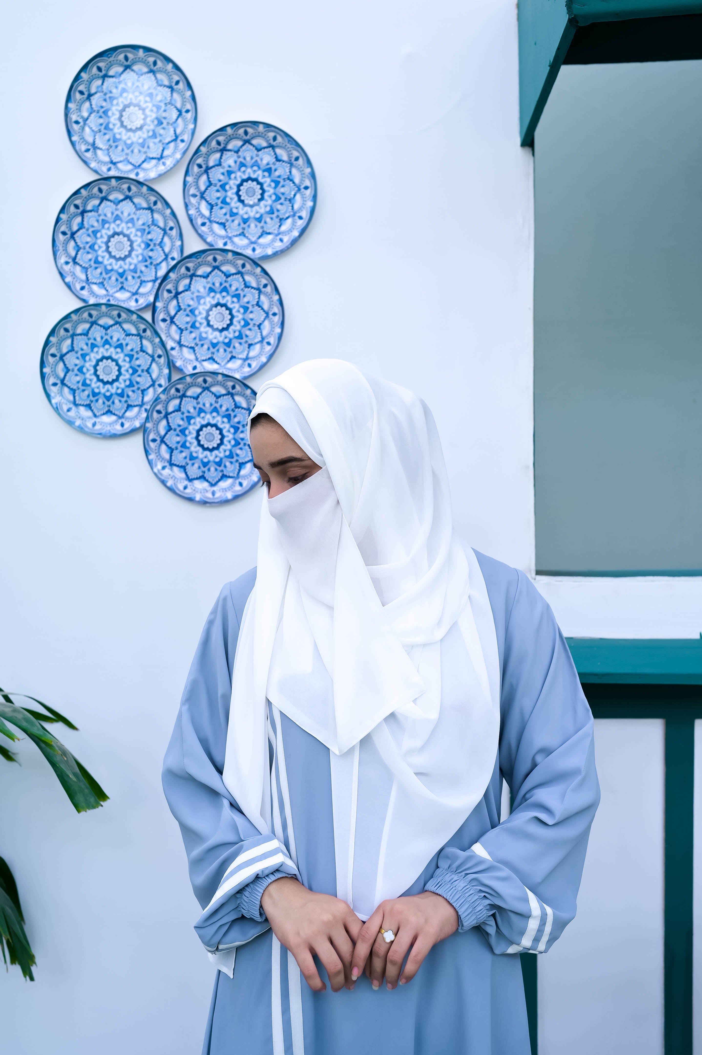 Breeze Abaya for Women – Buy Online Pakistan